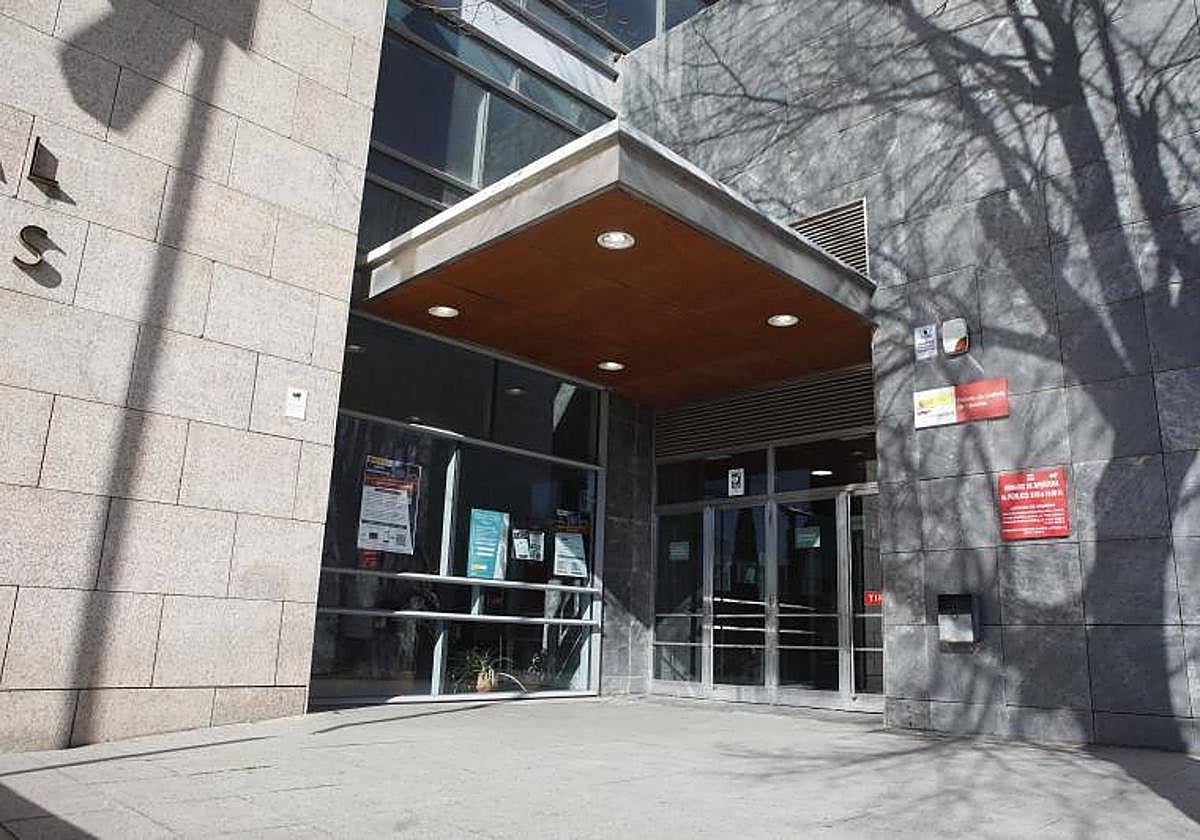 Condenado en Cáceres por conducir tras consumir alcohol y pastillas, sin carné y por negarse al control de alcoholemia